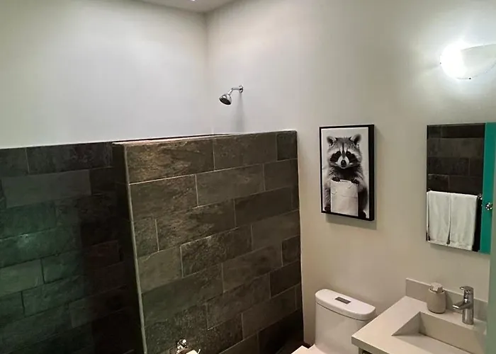 Relaxing 2br Saltwater Pool&modern Amenities