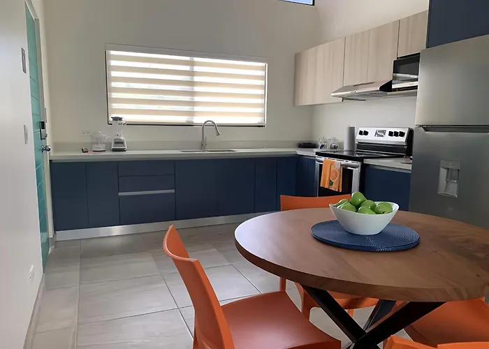 Apartment Relaxing 2br Saltwater Pool&modern Amenities *
