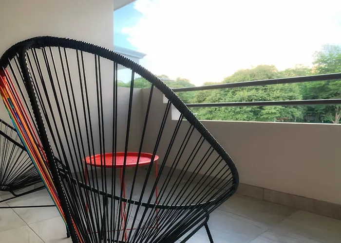 Relaxing 2br Saltwater Pool&modern Amenities Apartment
