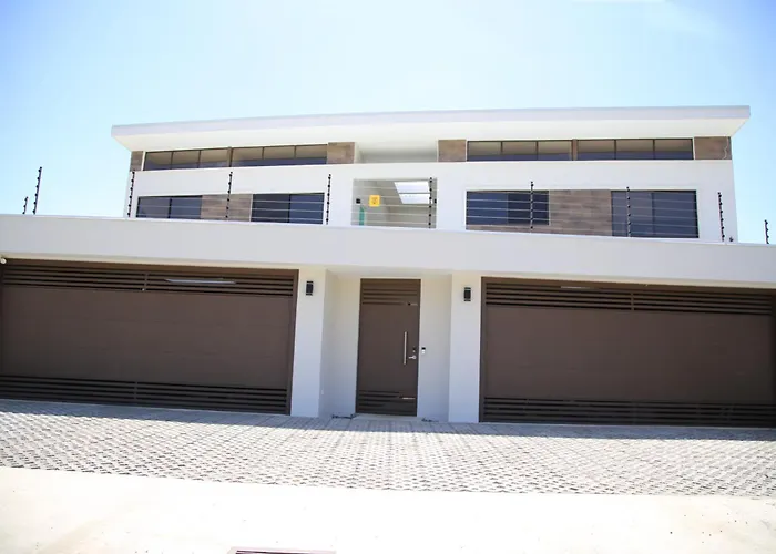 Apartment Relaxing 2br Saltwater Pool&modern Amenities *